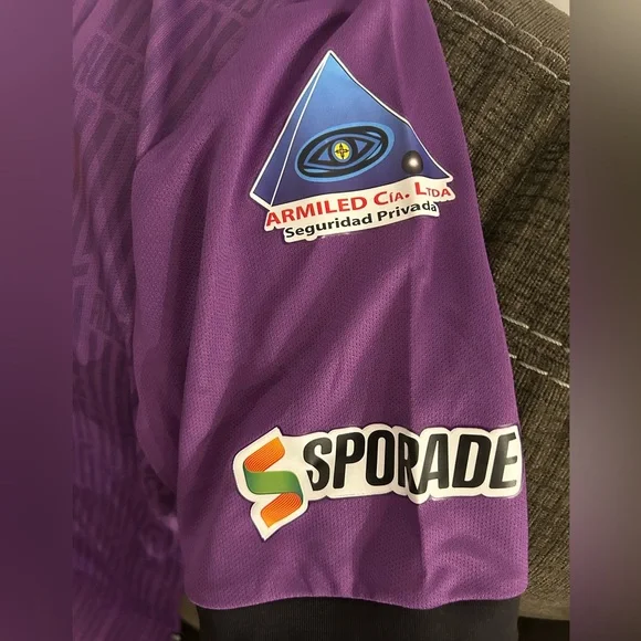 Umbro Authentic S.D. Aucas Purple Soccer 2023 Ecuador Jersey Men’s Sz: M